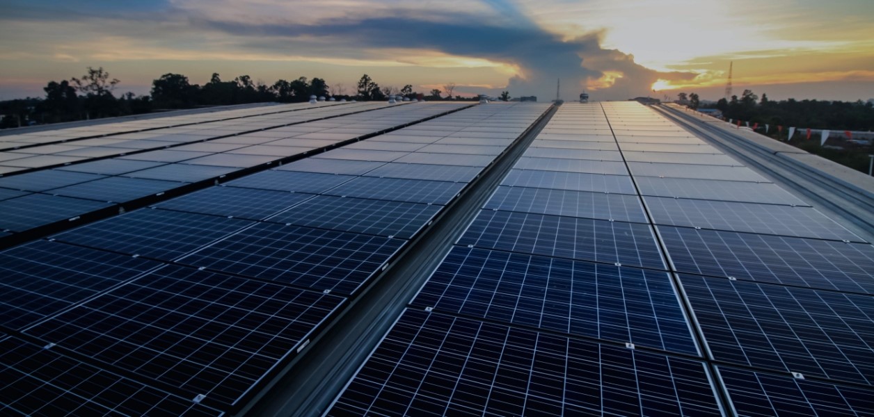 solar comemrcial roof